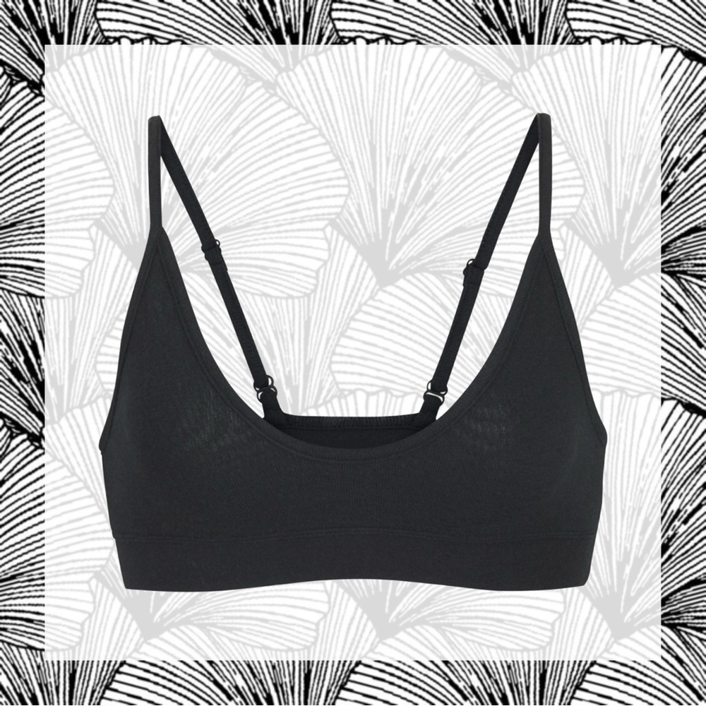 SKIMS PJ Sleep Bralette in Onyx size Small NWT! - Picture 2 of 6